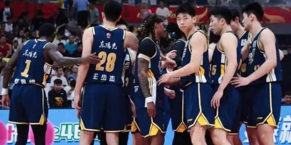 华体会体育-最后10秒生死攻防！山东追平未果，张镇麟失误成转折点